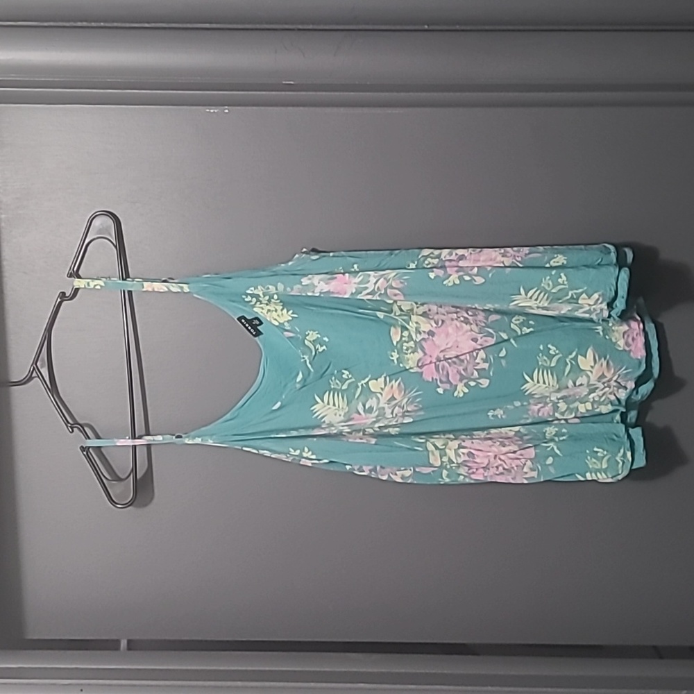 Torrid Floral Tank